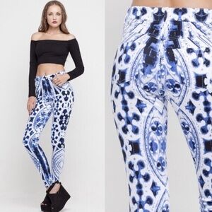 OFFER!✨Motel Churches Gothic Placement Jeans